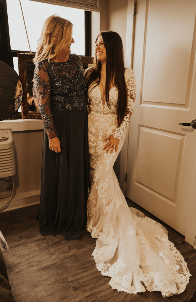 picture of mother and bride on her wedding day