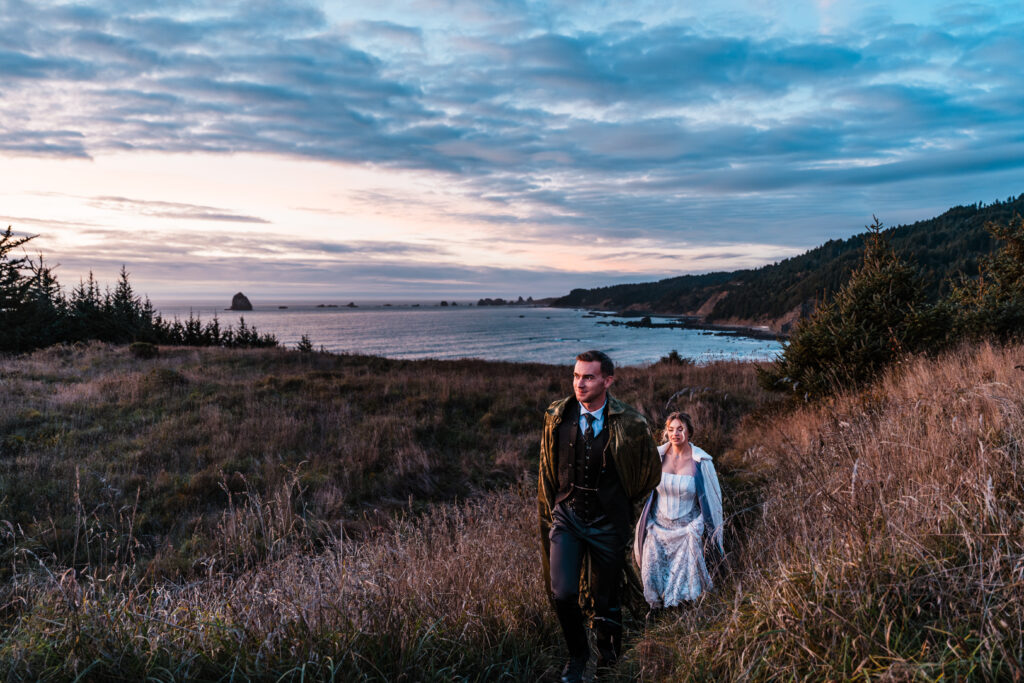 blue hour couple hikes out of ocean overlook